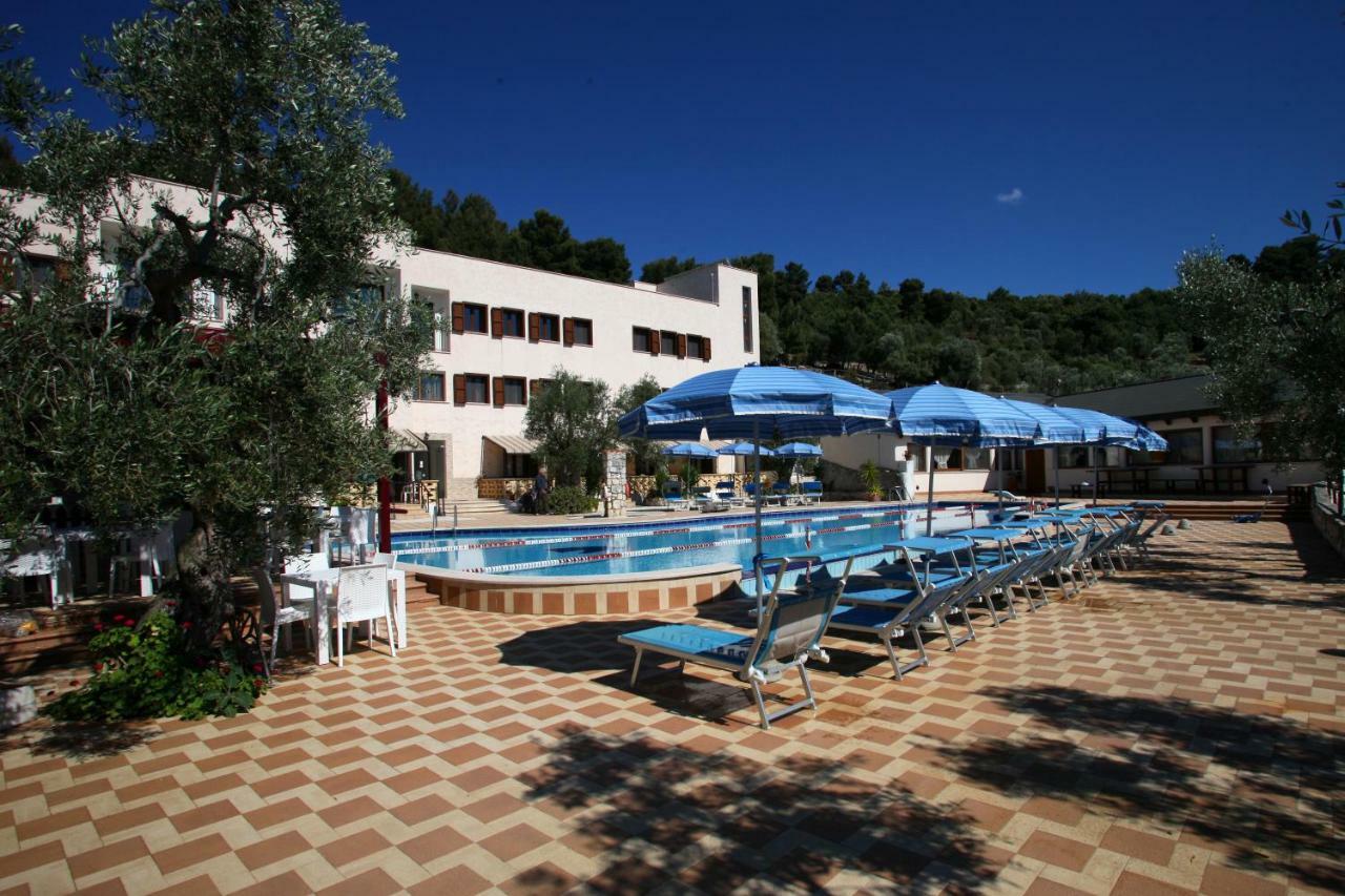 Agricostella Agriturismo Vieste Buitenkant foto